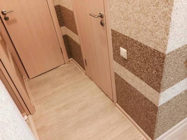 В прихожей 2